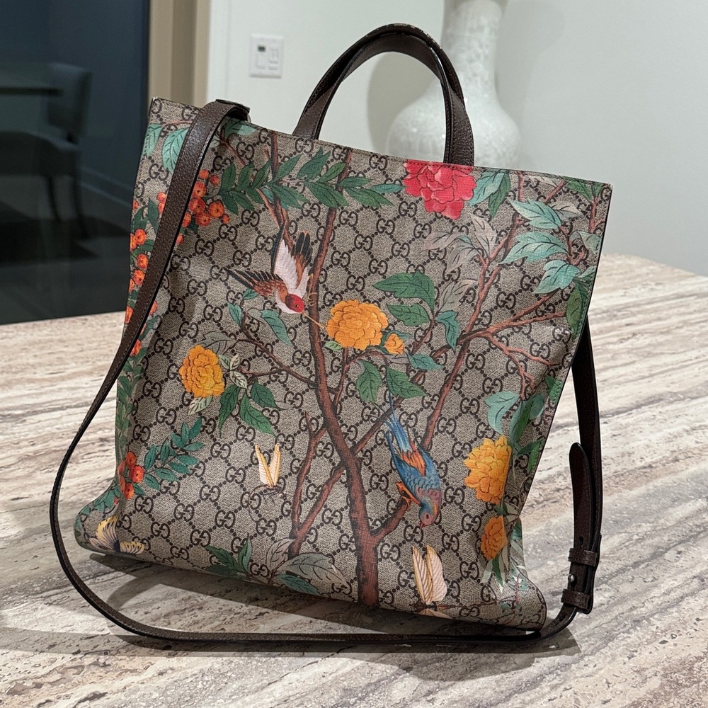 Gucci GG Supreme Monogram Tian Vertical Tote - Picture 5 of 11